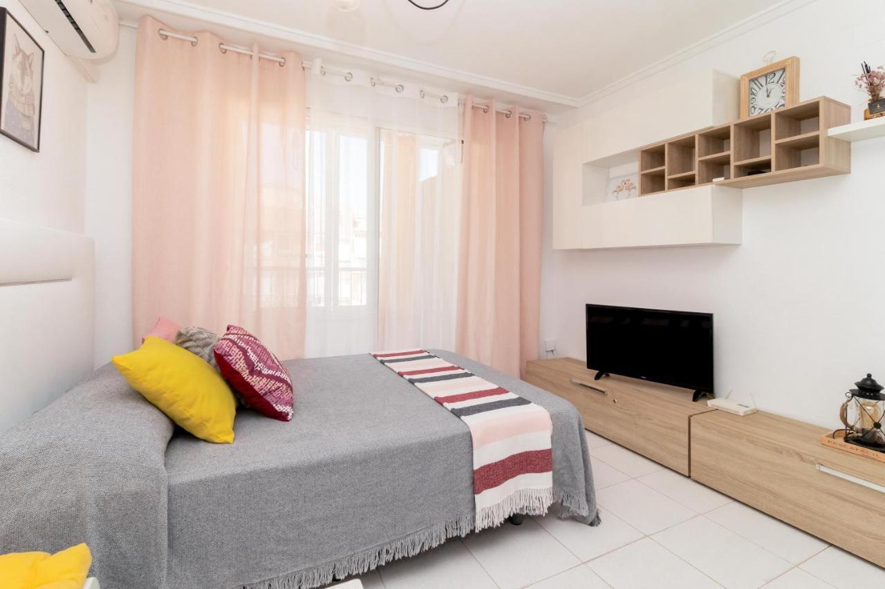 Espanatour Alecia Torrevieja Buitenkant foto
