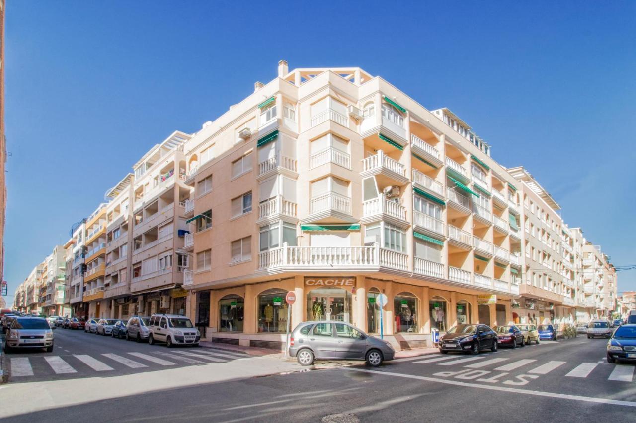 Espanatour Alecia Torrevieja Buitenkant foto